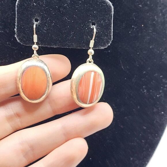 Artisan Made Sterling Silver Pink Agate Dangle Drop Earrings - Picture 1 of 3